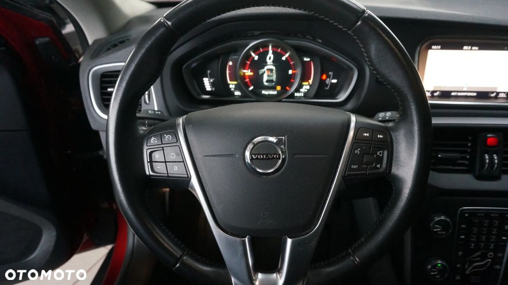 Volvo V40 Cross Country D3 Drive-E SCR Momentum - 18