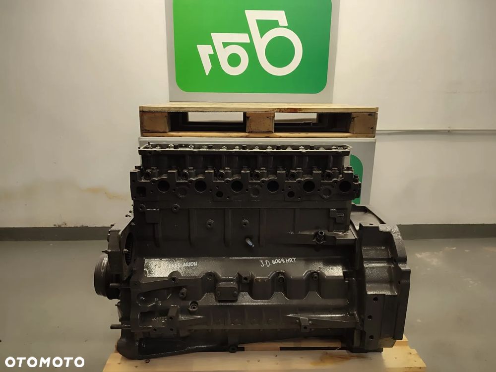 Słupek silnika JD6068 HRT - 1