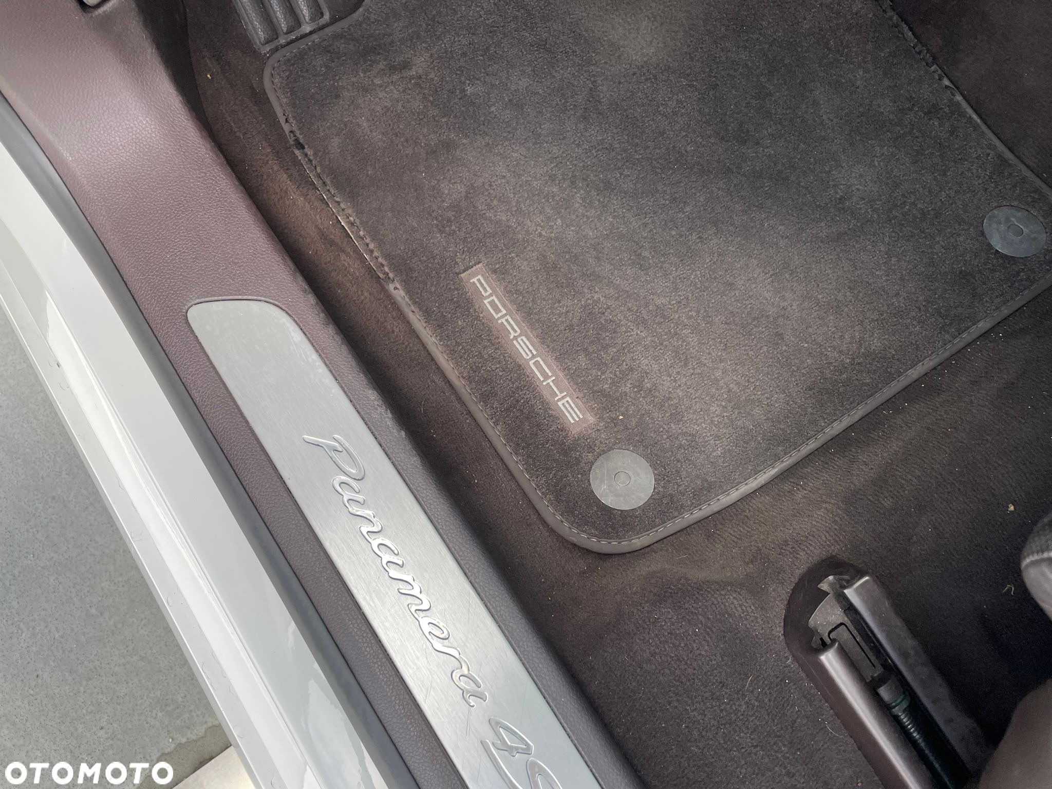 Porsche Panamera 4S - 15