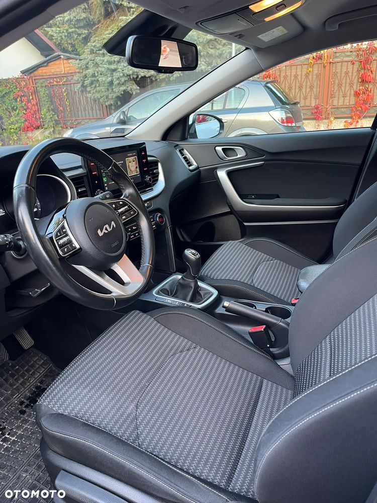 Kia Ceed 1.5 T-GDI L - 25