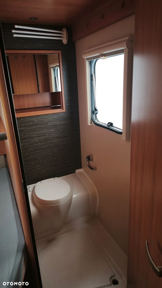 Hymer-Eriba NOVA GL - 16