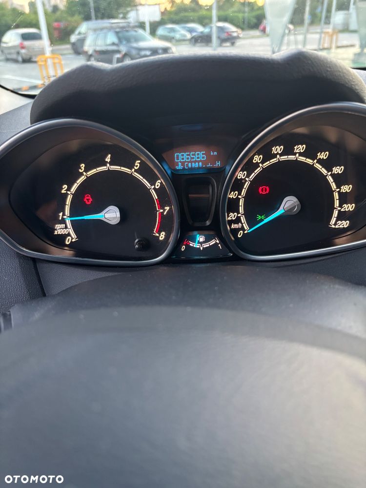 Ford Fiesta 1.0 EcoBoost Titanium X - 11
