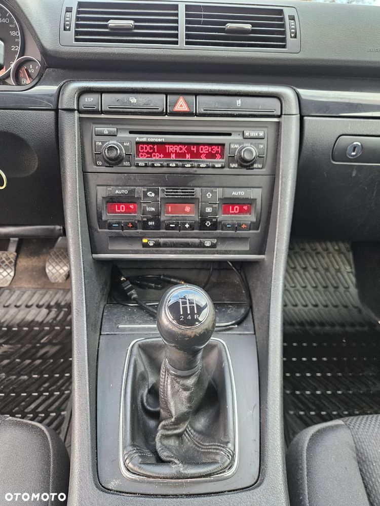 Audi A4 Limousine 2 - 22