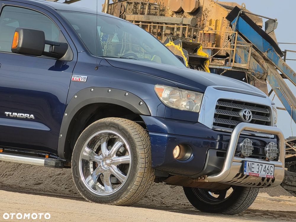 Toyota Tundra 5.7 4x4 Double Cab Limited - 36