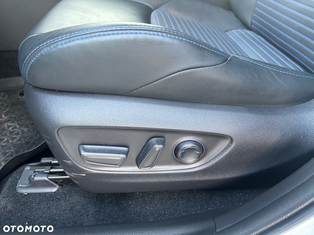 Toyota RAV4 2.5 Hybrid Selection 4x4 - 30