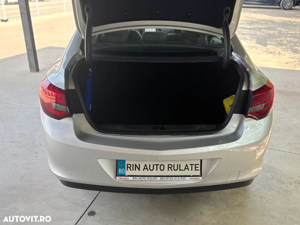 Opel Astra 1.6 TWINPORT ECOTEC Active - 9