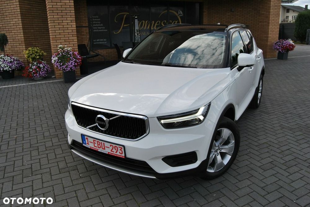 Volvo XC 40 T3 Momentum - 1