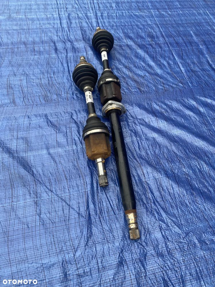 PÓŁOŚ PÓŁ OŚ PRAWY PRAWA LEWY LEWA PRZÓD PRZEDNIA  KRÓTKA DŁUGA  OPEL INSIGNIA A 2.0CDTI AUTOMAT 13228199 - 2