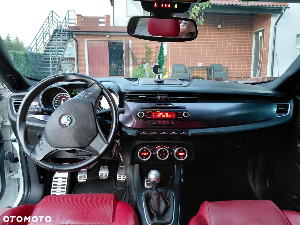 Alfa Romeo Giulietta 1.4 TB 16V Multiair - 4