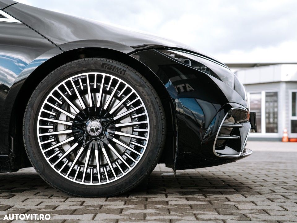 Mercedes-Benz EQS - 10