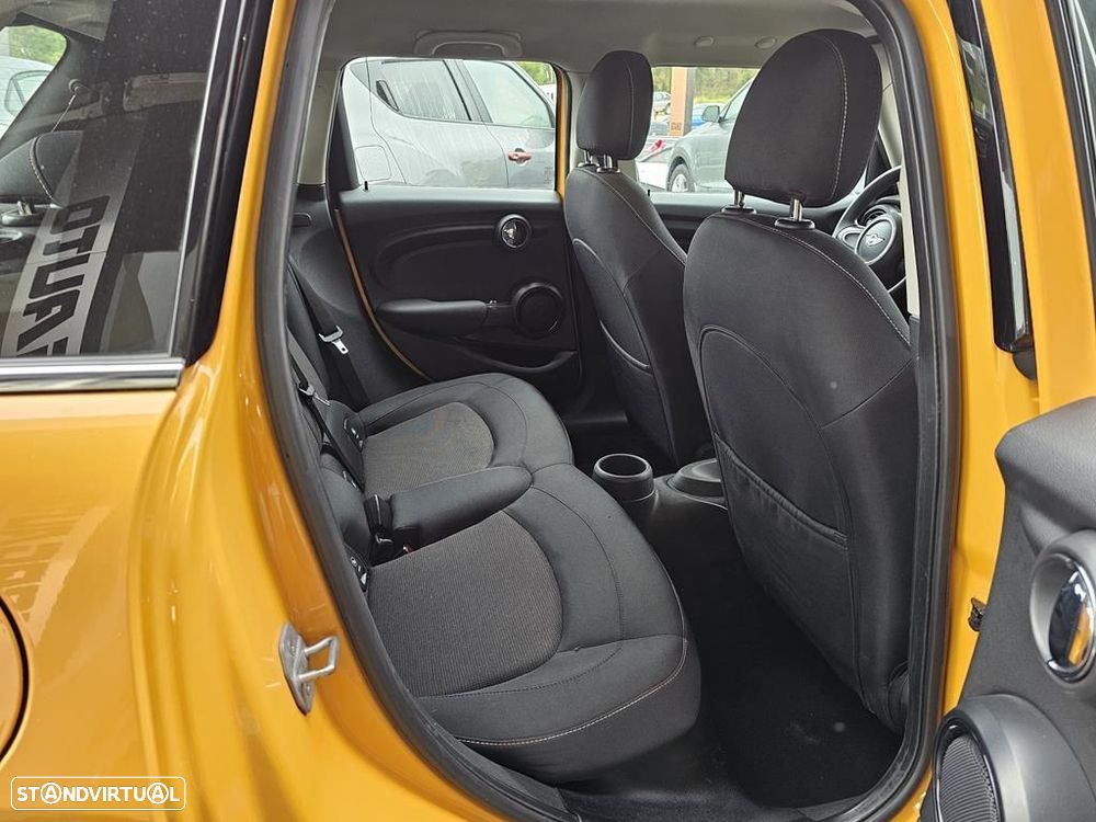 MINI 5 Portas One Auto - 18