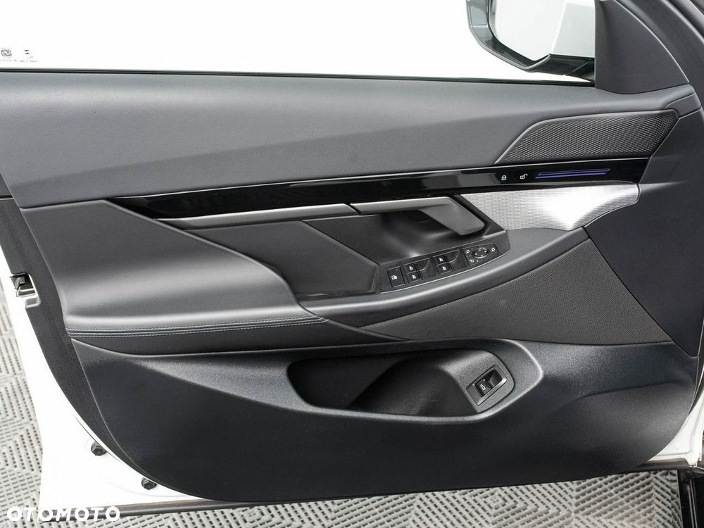 BMW Seria 5 520d mHEV M Sport - 10