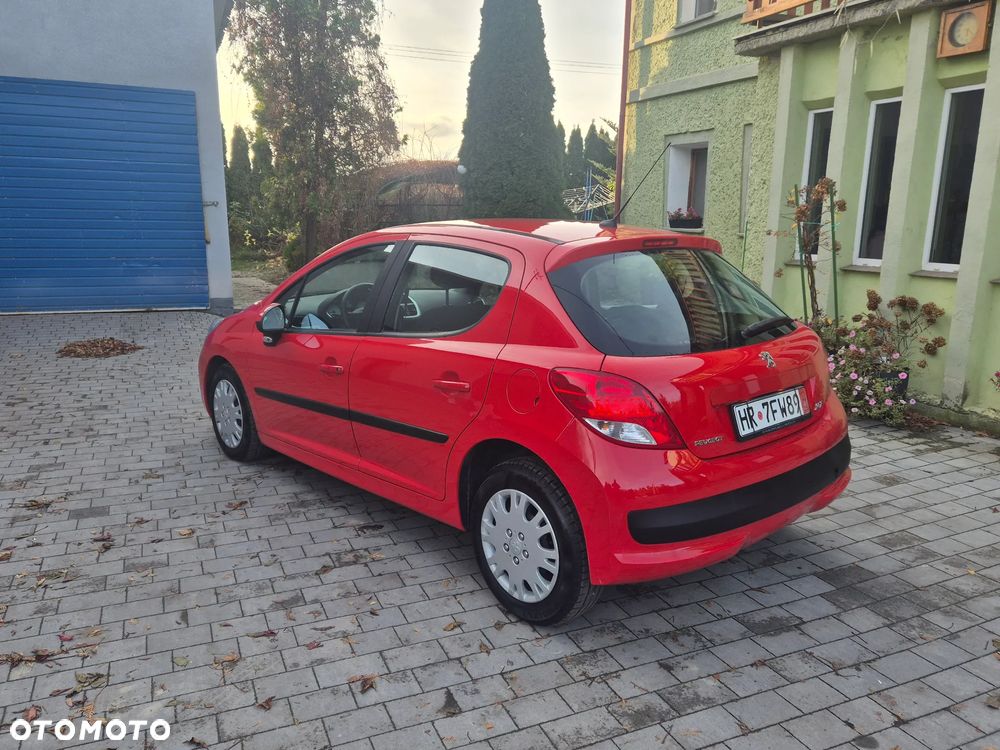 Peugeot 207 95 VTi Family - 7