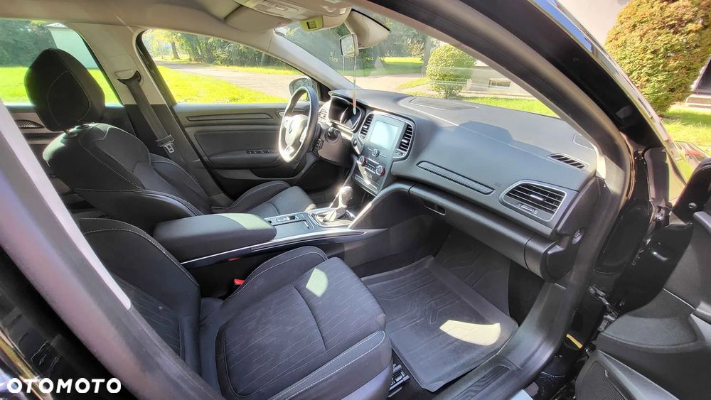Renault Megane 1.3 TCe FAP Limited EDC - 10