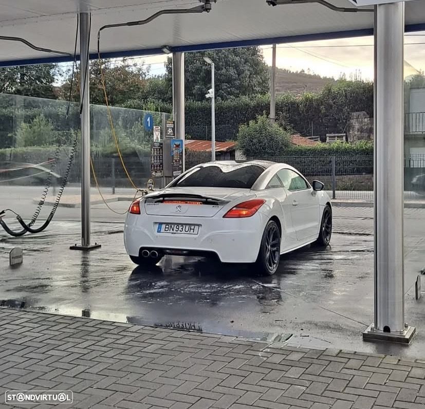 Peugeot RCZ 1.6 155 THP - 2