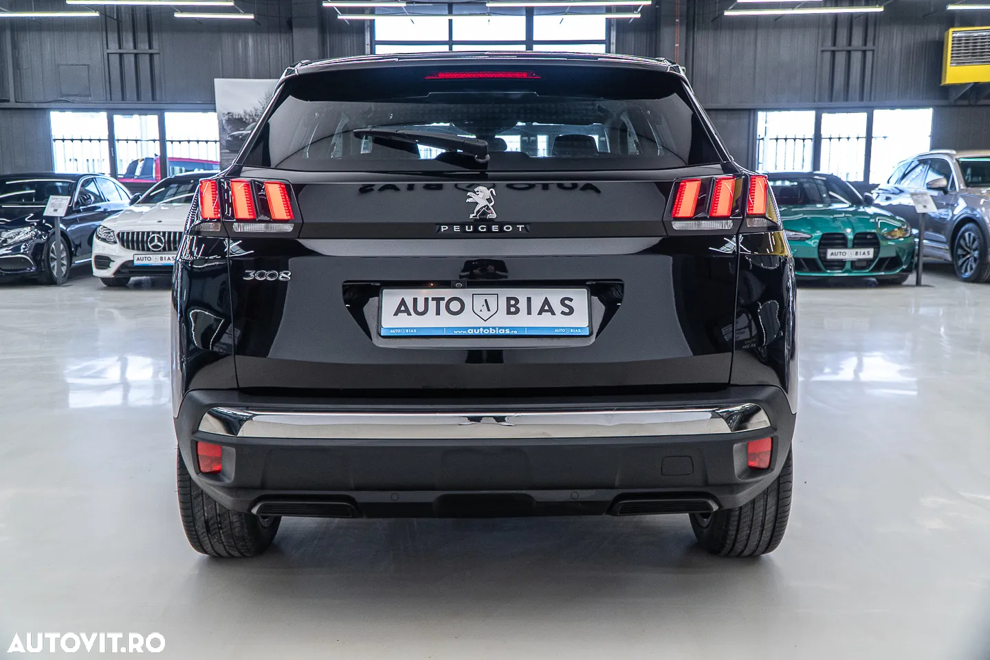 Peugeot 3008 1.2 PureTech 130 EAT8 Allure Pack - 26