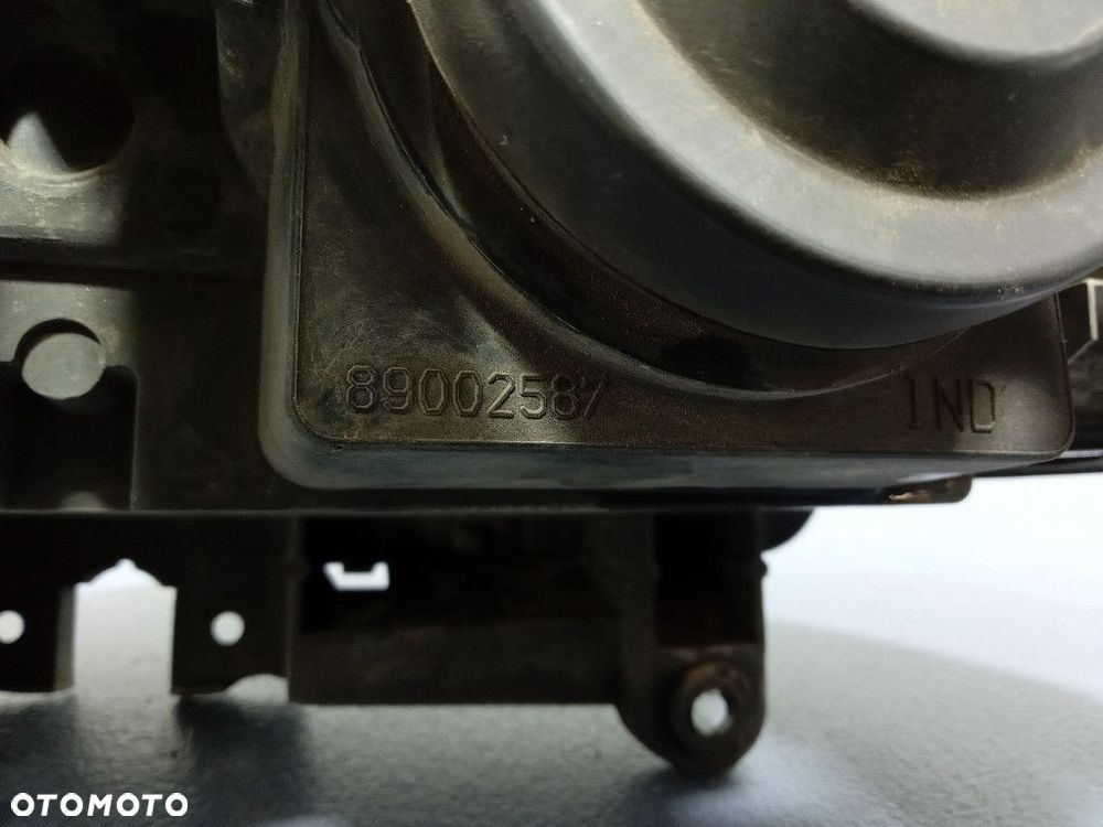 RENAULT ESPACE III LIFT REFLEKTOR PRAWY PRZEDNI LAMPA PRZÓD 89002587 - 9