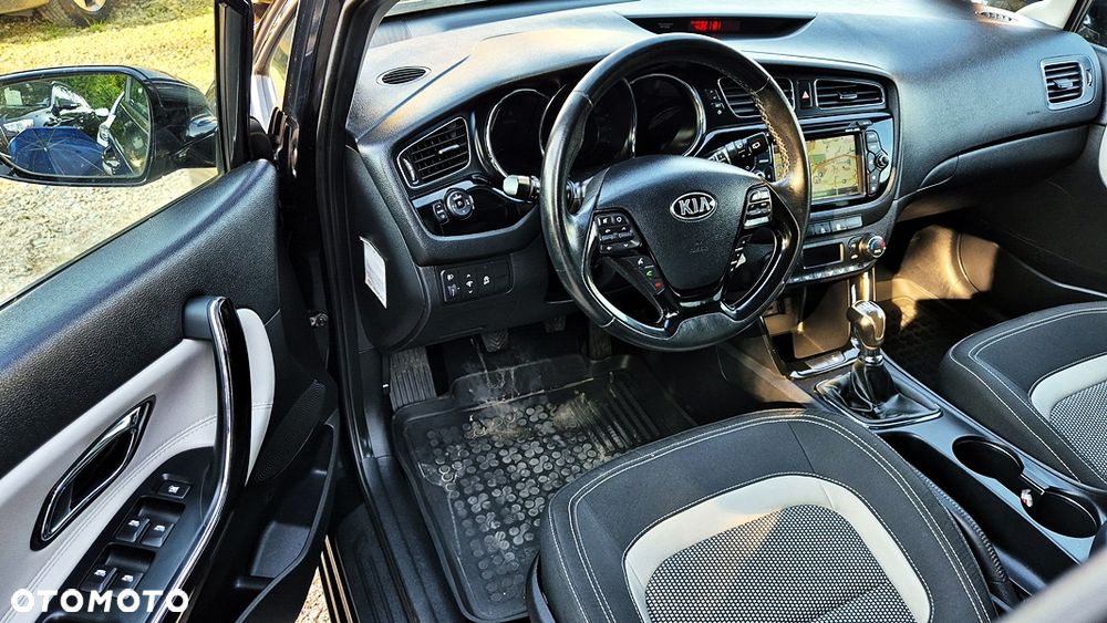 Kia Ceed 1.6 GDI XL - 28