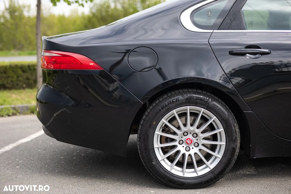 Jaguar XF 20d Aut. Prestige - 22