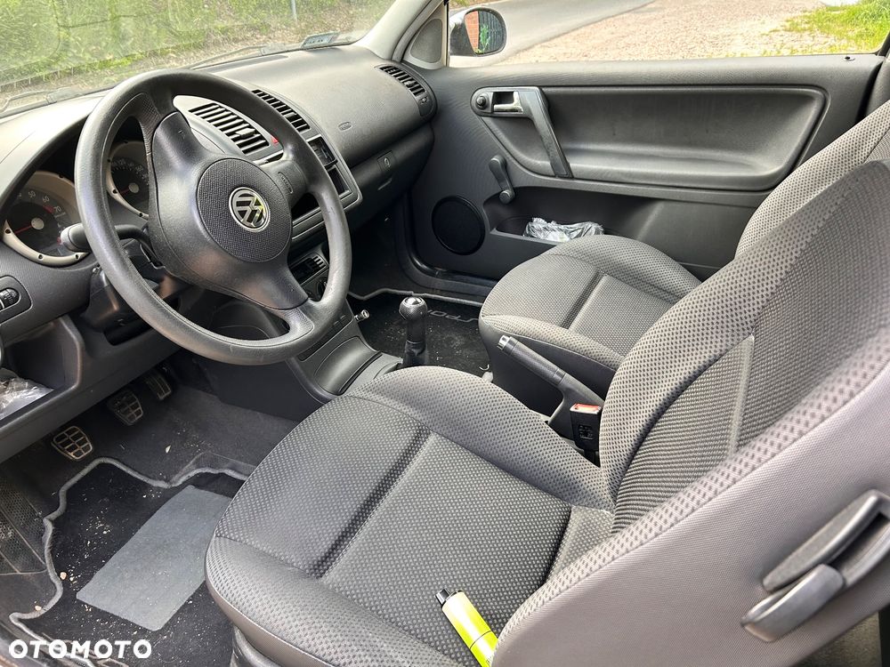 Volkswagen Polo 1.0 Basis - 2
