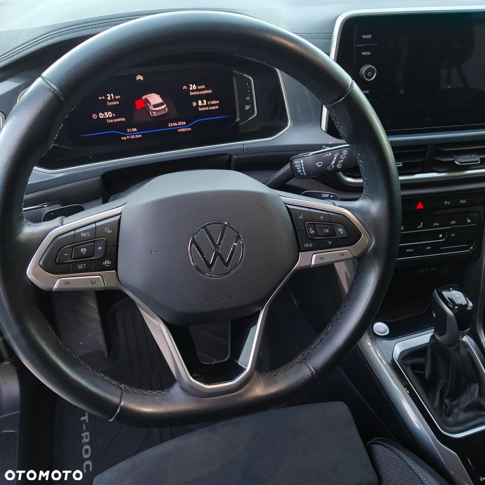 Volkswagen T-Roc - 14