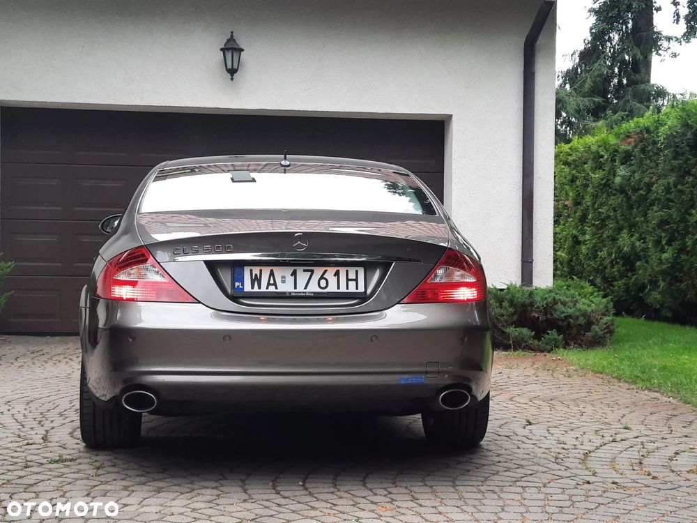 Mercedes-Benz CLS - 7