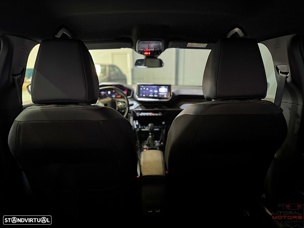 Peugeot 2008 1.2 PureTech Allure - 38