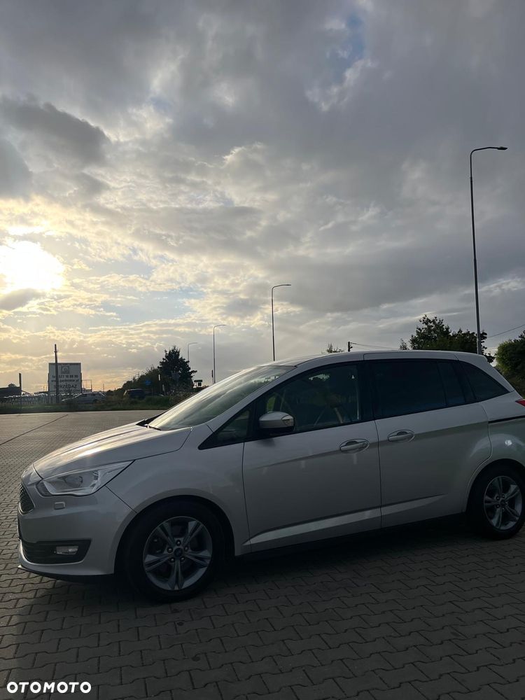 Ford Grand C-MAX 1.5 TDCi Start-Stopp-System Titanium - 17