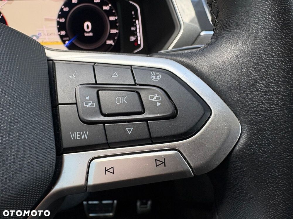 Volkswagen Tiguan - 24