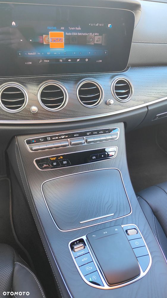 Mercedes-Benz Klasa E 220 d 4-Matic Avantgarde - 22