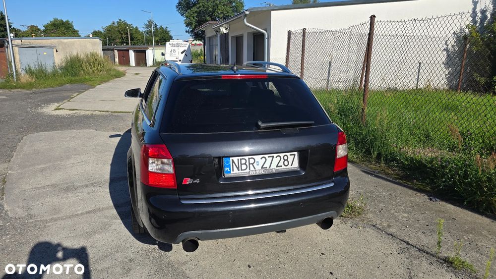 Audi S4 Limousine 4.2 Quattro - 35