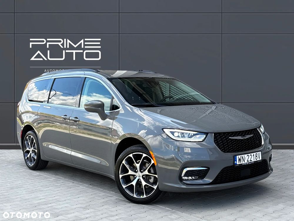 Chrysler Pacifica - 9