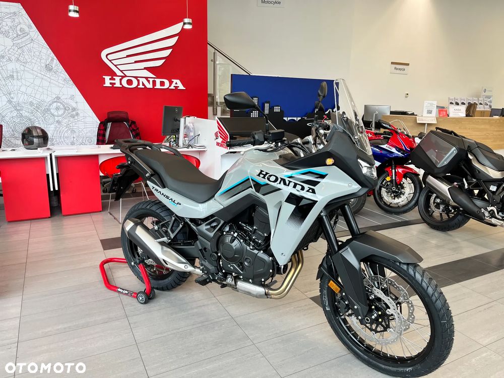 Honda Transalp - 2