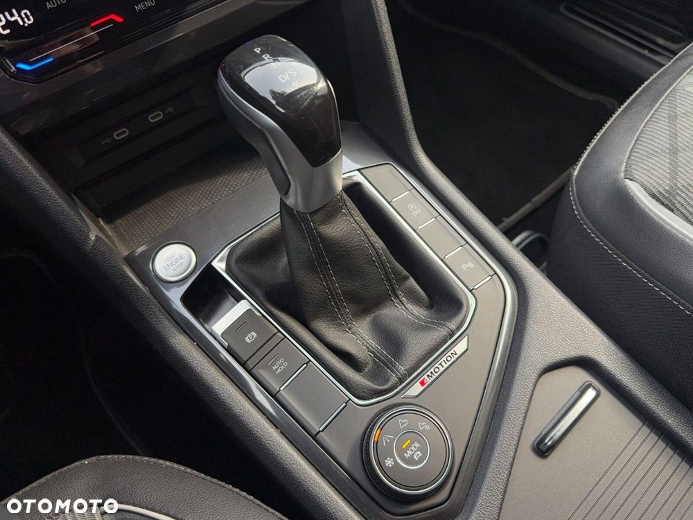 Volkswagen Tiguan Allspace 2.0 TSI 4Mot R-Line DSG - 28