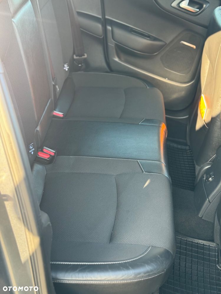 Citroën DS4 2.0 BlueHDi SoChic S&S - 24