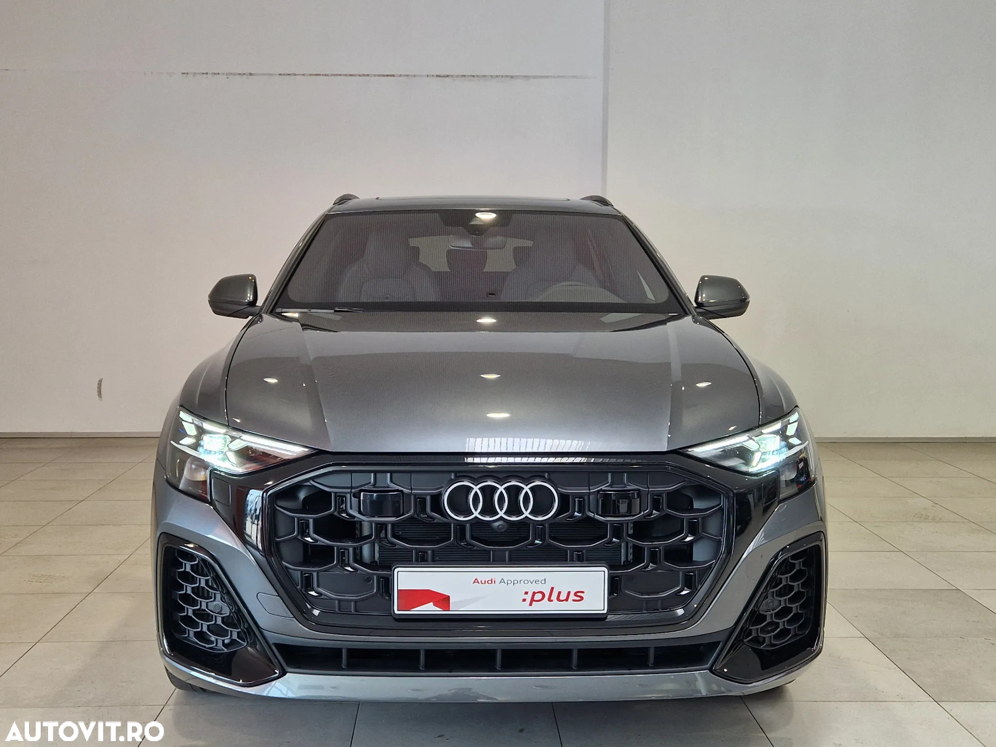 Audi Q8 55 TFSI e quattro Tiptronic PHEV - 4