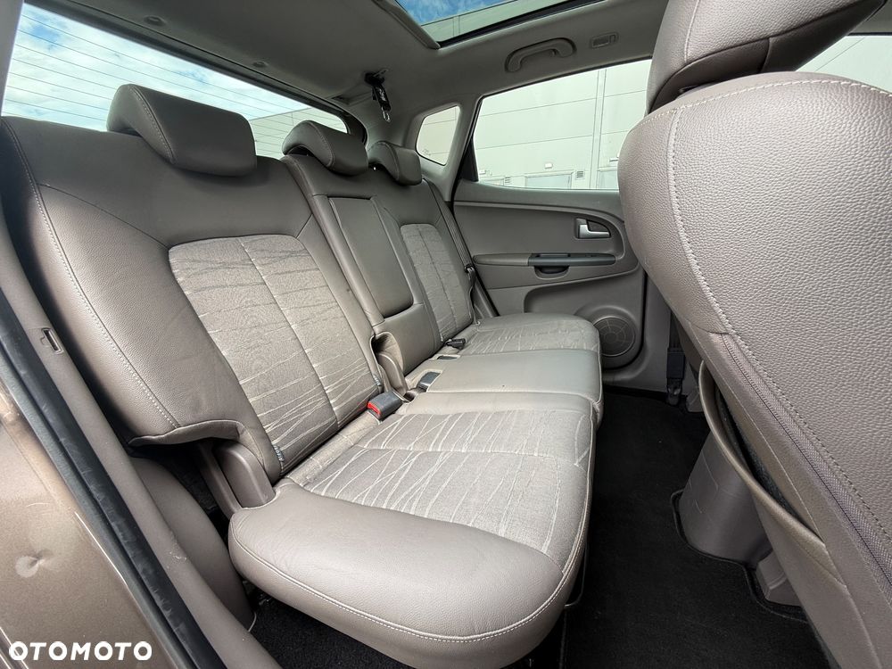 Kia Venga 1.6 CRDi 128 Fifa World Cup Edition - 27