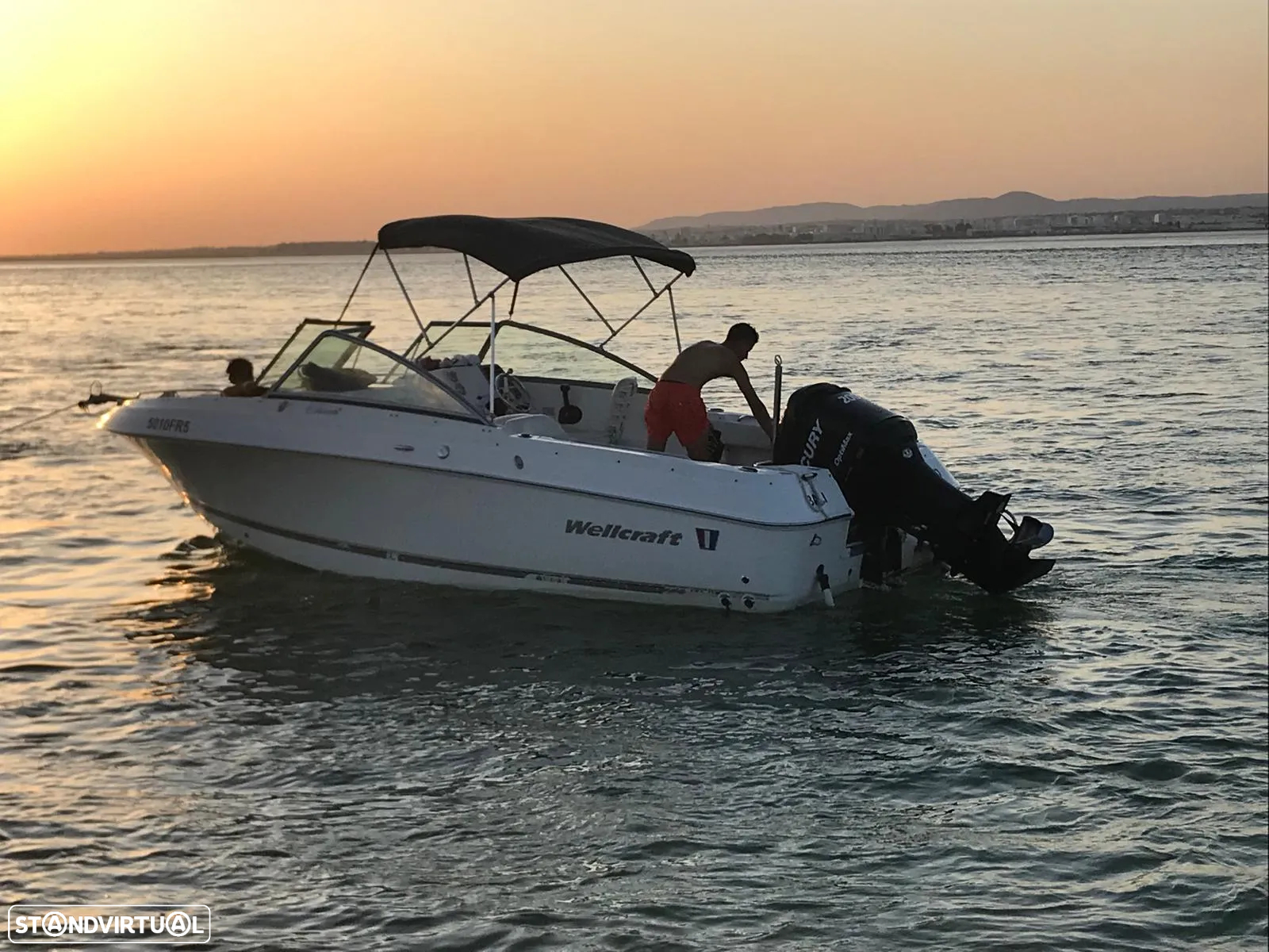 Wellcraft 210 SPORTSMAN - 16
