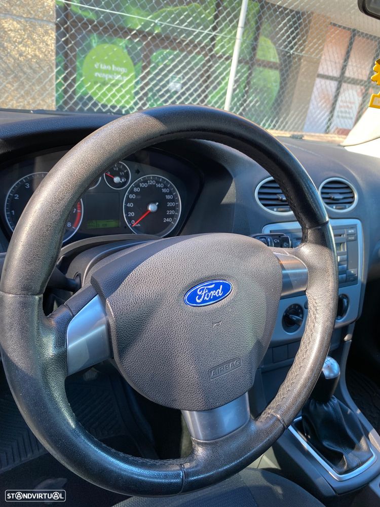 Ford Focus SW 1.4 Trend - 10