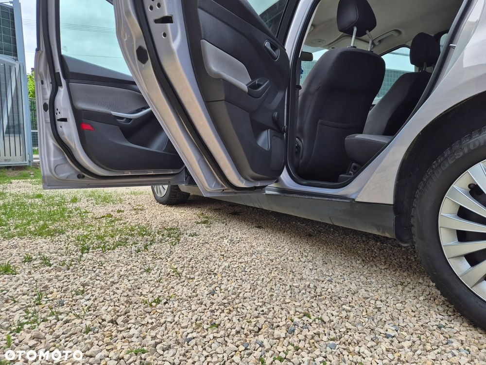 Ford Focus - 20