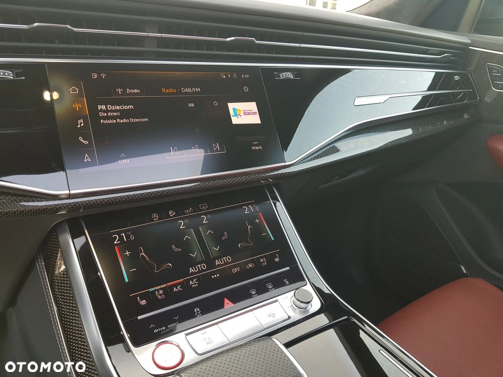 Audi SQ8 - 17