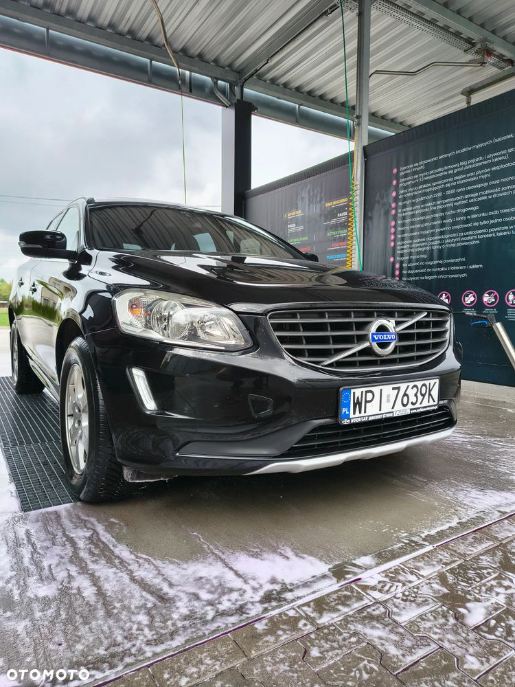Volvo XC 60 D3 Drive-E Ocean Race - 4