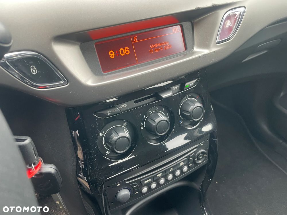 Citroën C3 Pure Tech 82 FEEL - 12