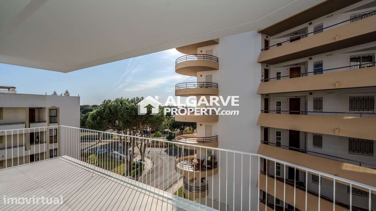 Apartamento T3 Novo  junto golfe, academia de ténis e da Marina de Vil - Grande imagem: 3/25