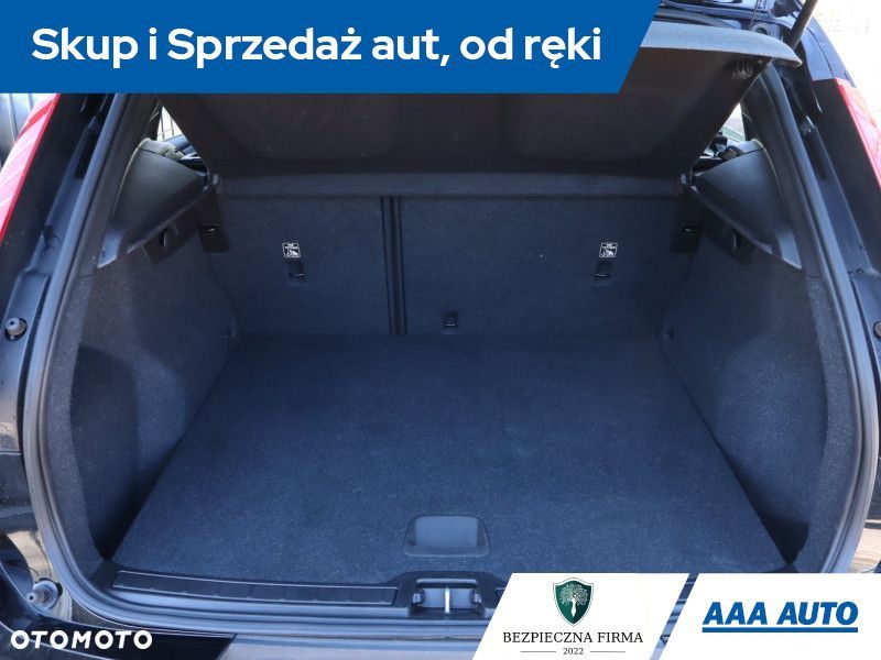 Volvo XC 40 - 14