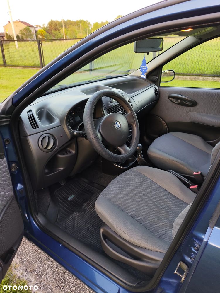 Fiat Punto 1.2 8V Active - 13