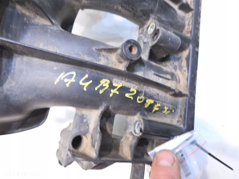 KOLEKTOR SSĄCY AUDI A4 B7 2.0 TFSI 06D133192 - 2