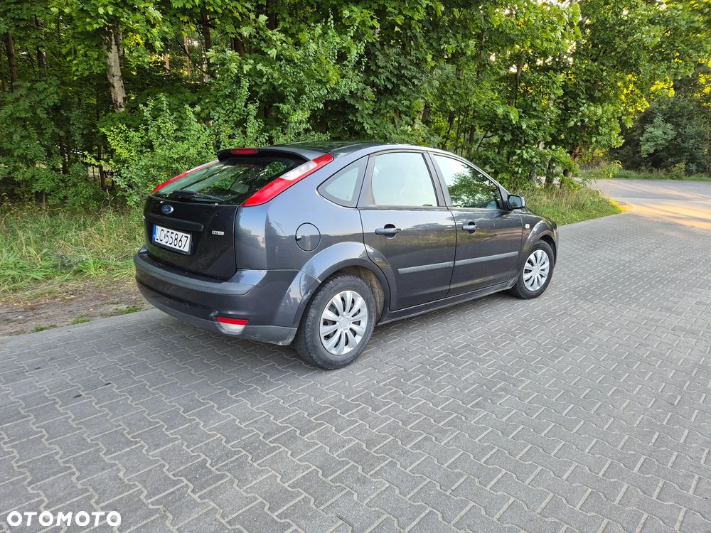 Ford Focus 1.6 TDCi Ghia - 5