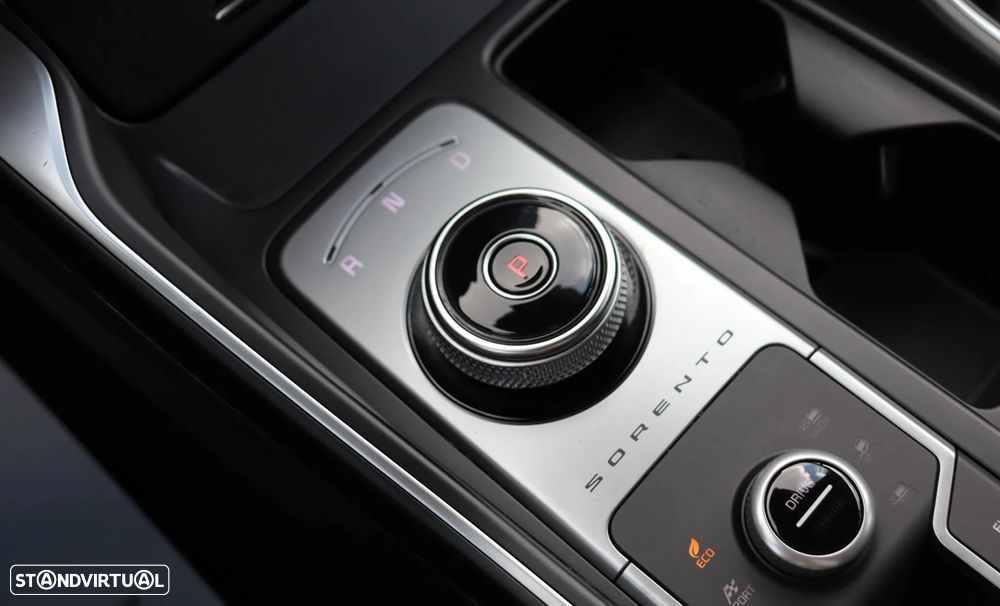 Kia Sorento 1.6 T-GDI PHEV AWD Aut. Vision - 26