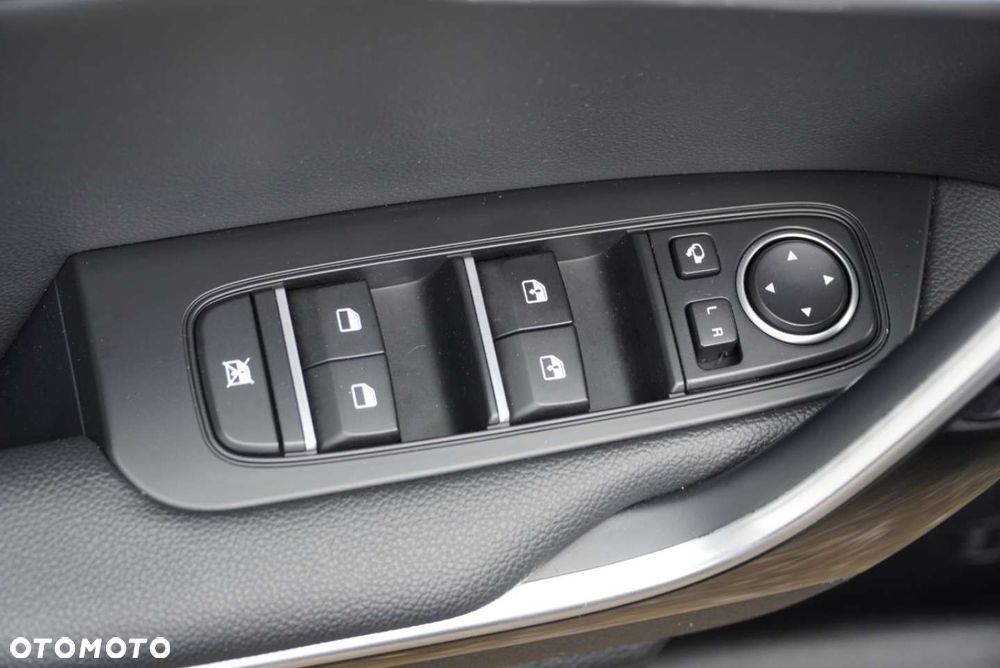 Kia Ceed 1.4 T-GDI DCT OPF GT Line - 16